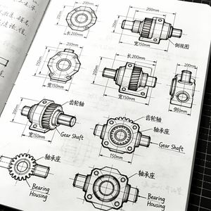 Notas de bocetos de diseño mecánico