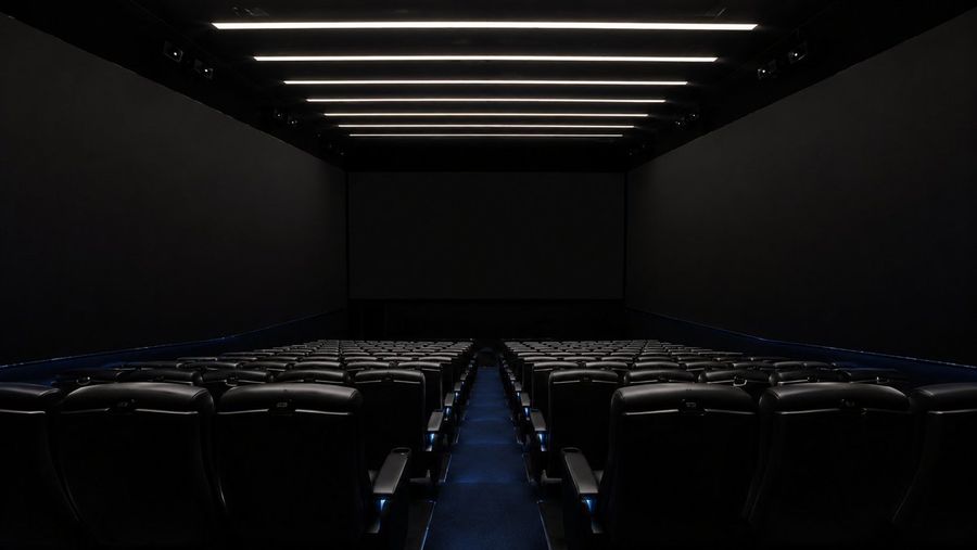 Auditorio de cine 4DX fotorrealista