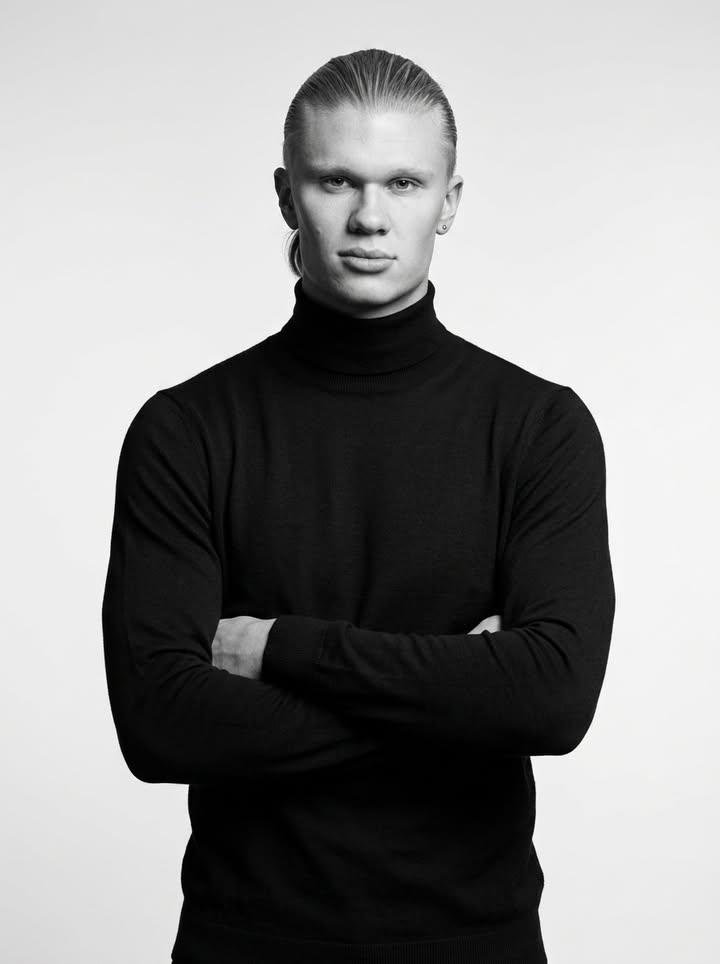 Portrait studio monochrome d'un homme athlétique