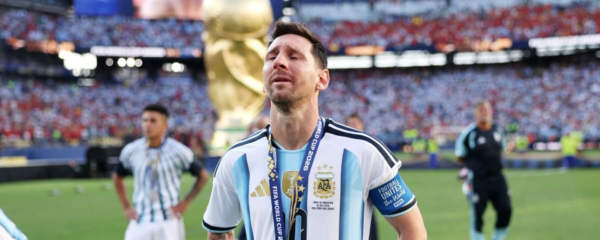 Why Everyone Suddenly Hates Messi: A Propaganda Breakdown