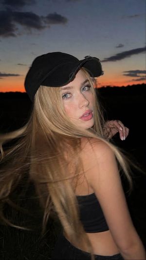 Cinematic Motion Blur Portrait - 1
