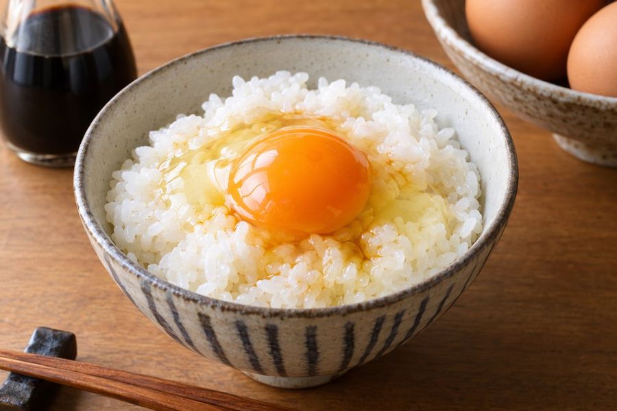 Tamago Kake Gohan fotorrealista