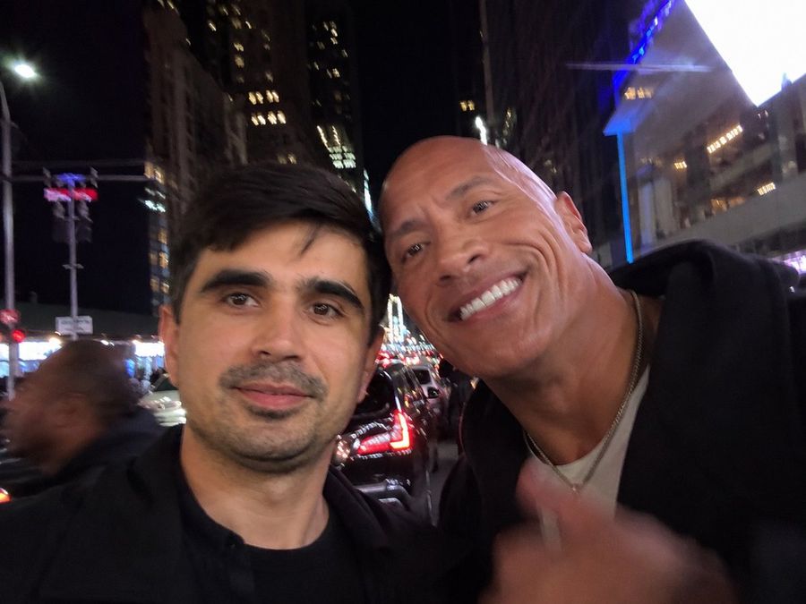 Selfie de célébrité décontracté et authentique