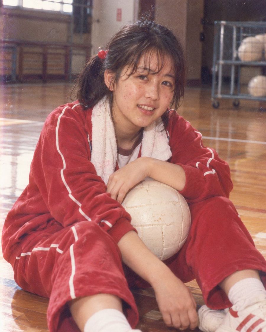 สาวฟิตเนสสไตล์โชวะเรโทร